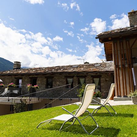 Le Casette Di Rovine Apartman Aosta Kültér fotó