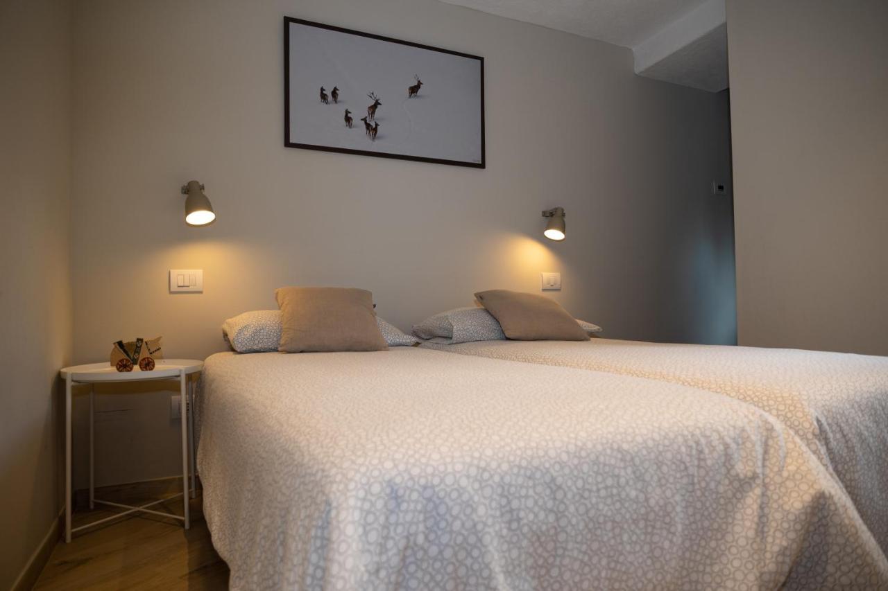 Le Casette Di Rovine Apartman Aosta Kültér fotó